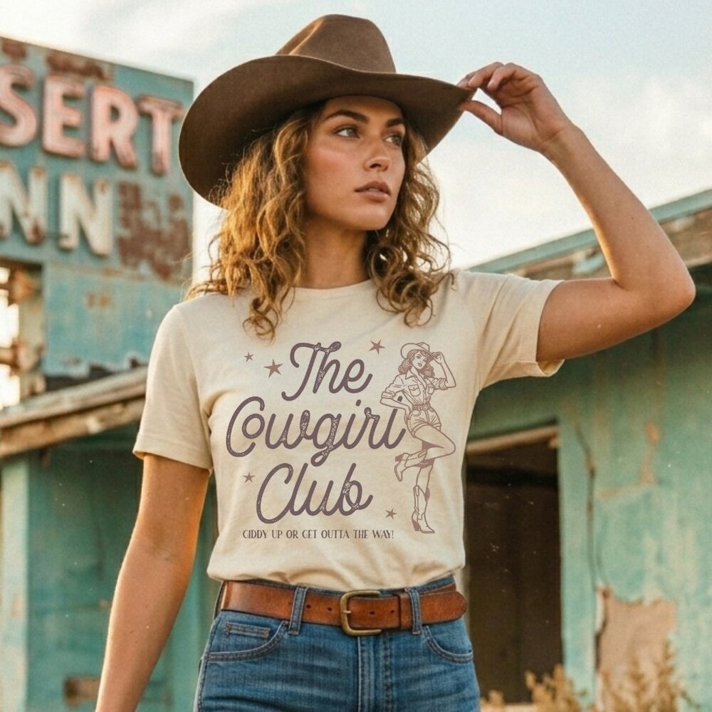 The Cowgirl Club T-Shirt Retro Western Graphic Tee Nashville Vintage Style Cream